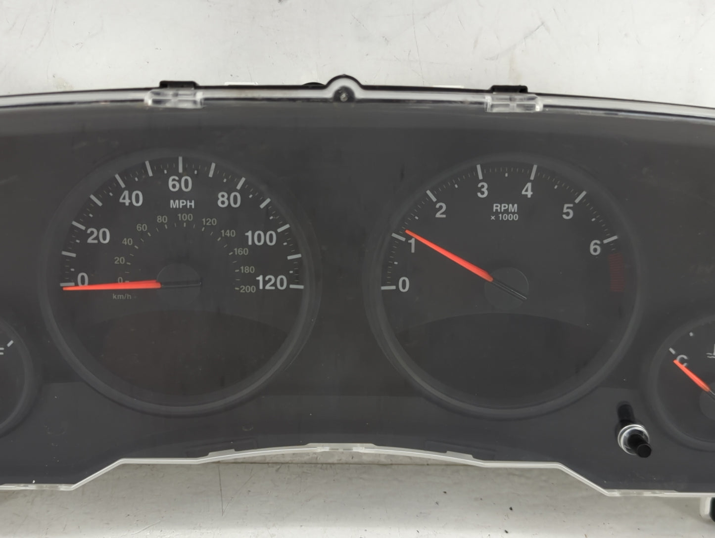 2011-2012 Jeep Compass Instrument Cluster Speedometer Gauges P/N:68080402AC CR-0035-304-M0-CC Miles:137K Fits Fits 2011 2012