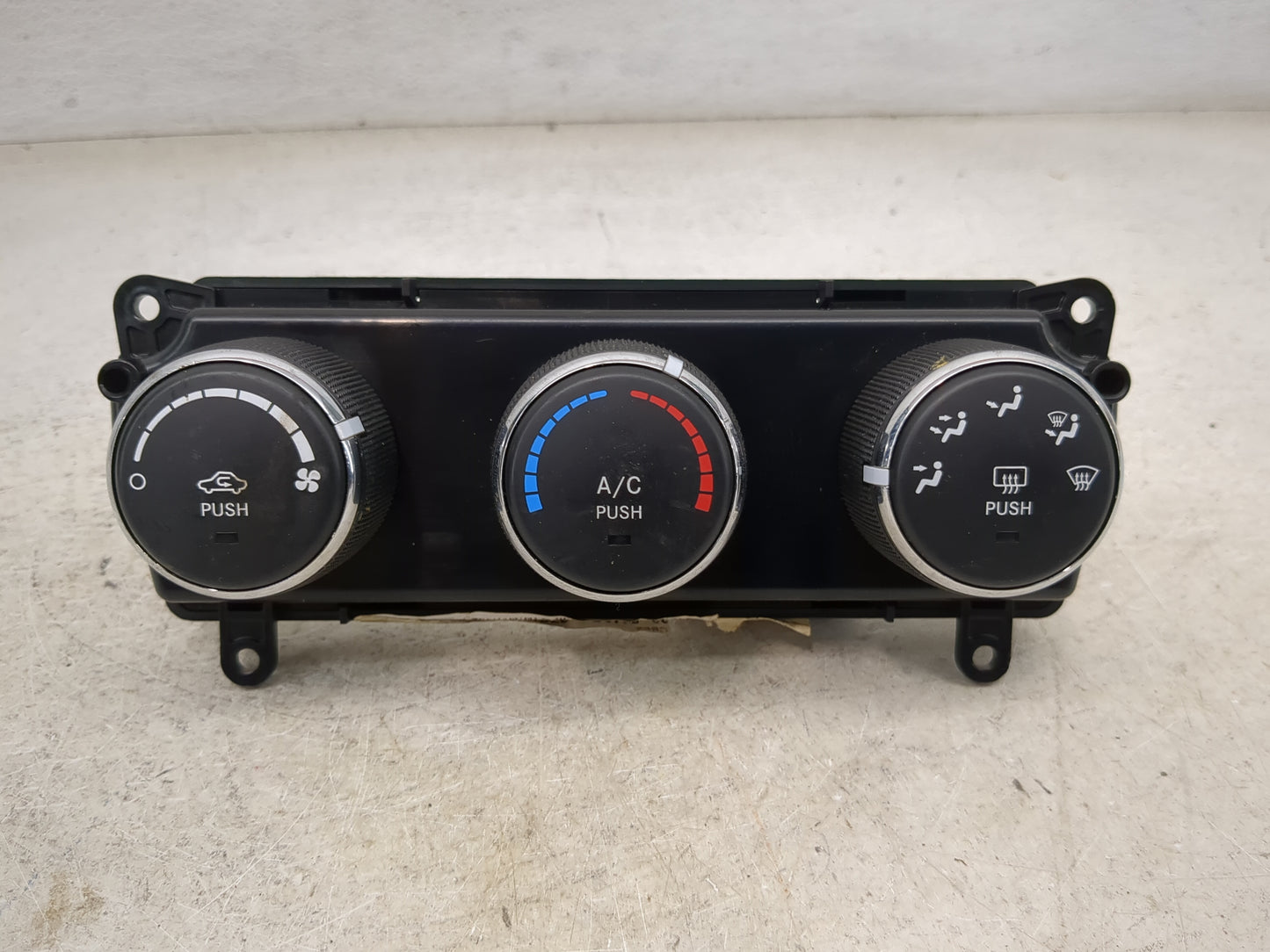 2011 Jeep Compass Climate Control Module Temperature AC/Heater Replacement P/N:P55111278AC Fits Fits 2012 2013 2014 2015 201