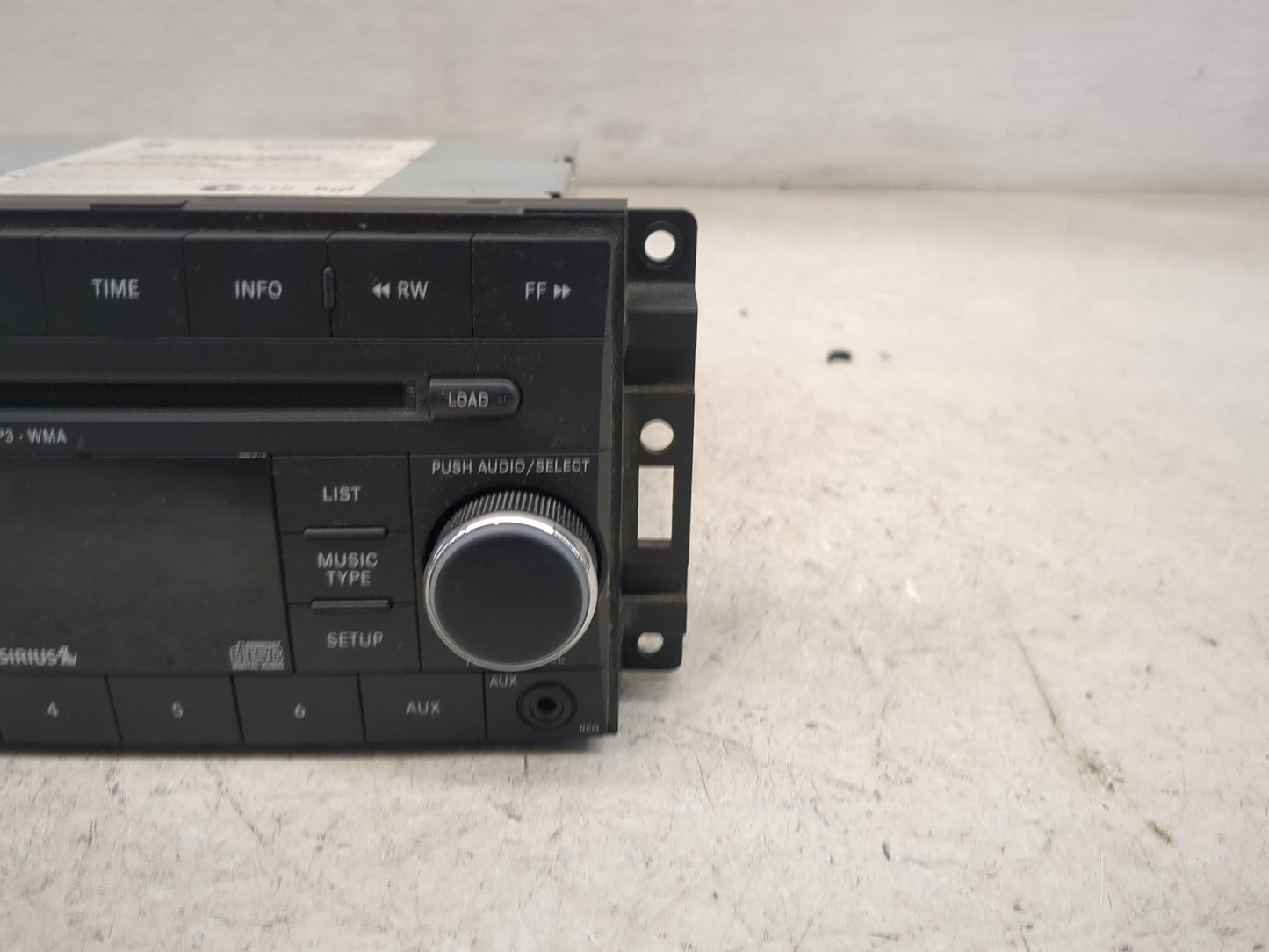 2011-2012 Jeep Compass Radio AM FM Cd Player Receiver Replacement P/N:05064949AE 05064949AF Fits Fits 2011 2012 OEM Used Aut