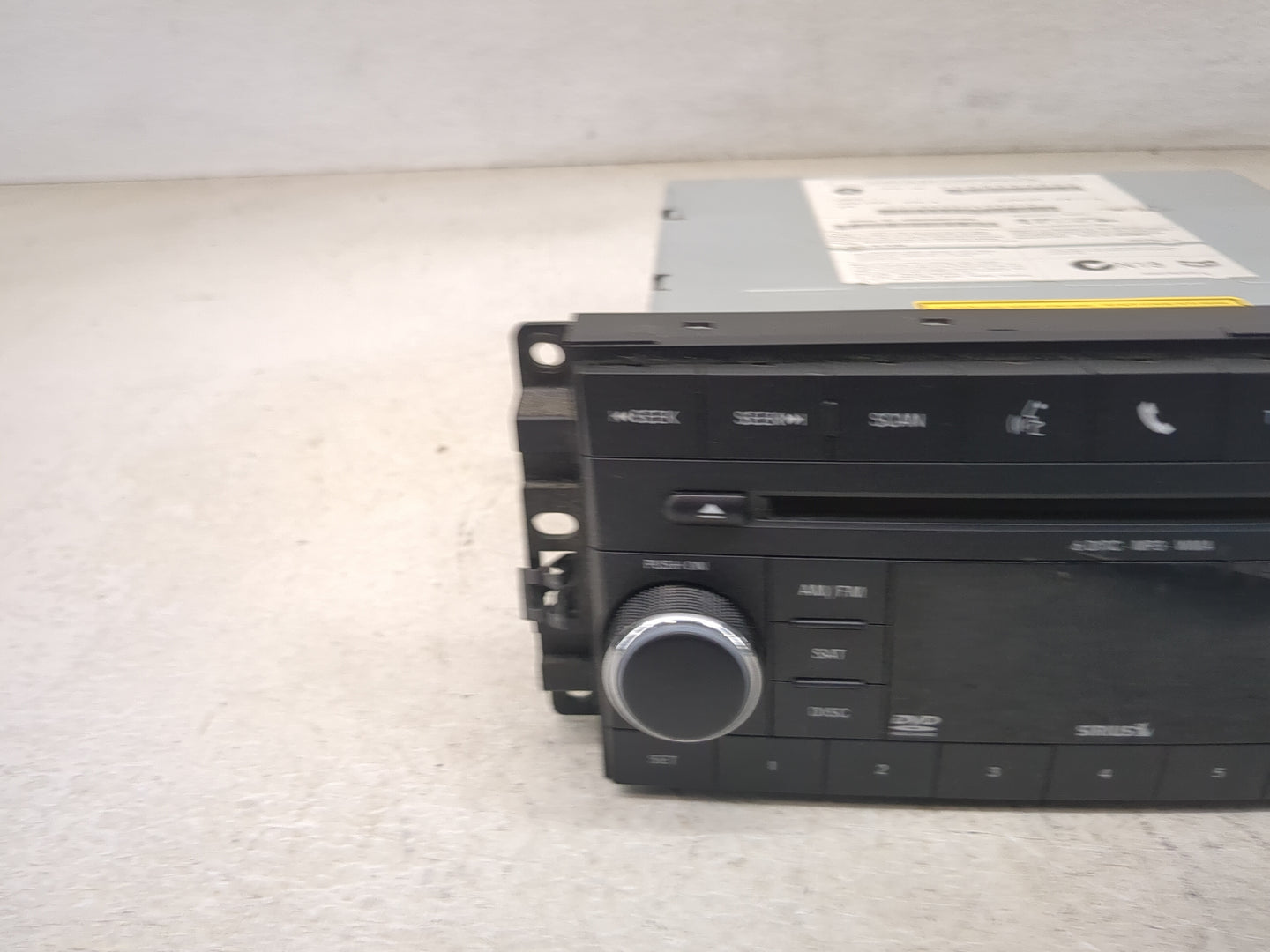 2011-2012 Jeep Compass Radio AM FM Cd Player Receiver Replacement P/N:05064949AE 05064949AF Fits Fits 2011 2012 OEM Used Aut