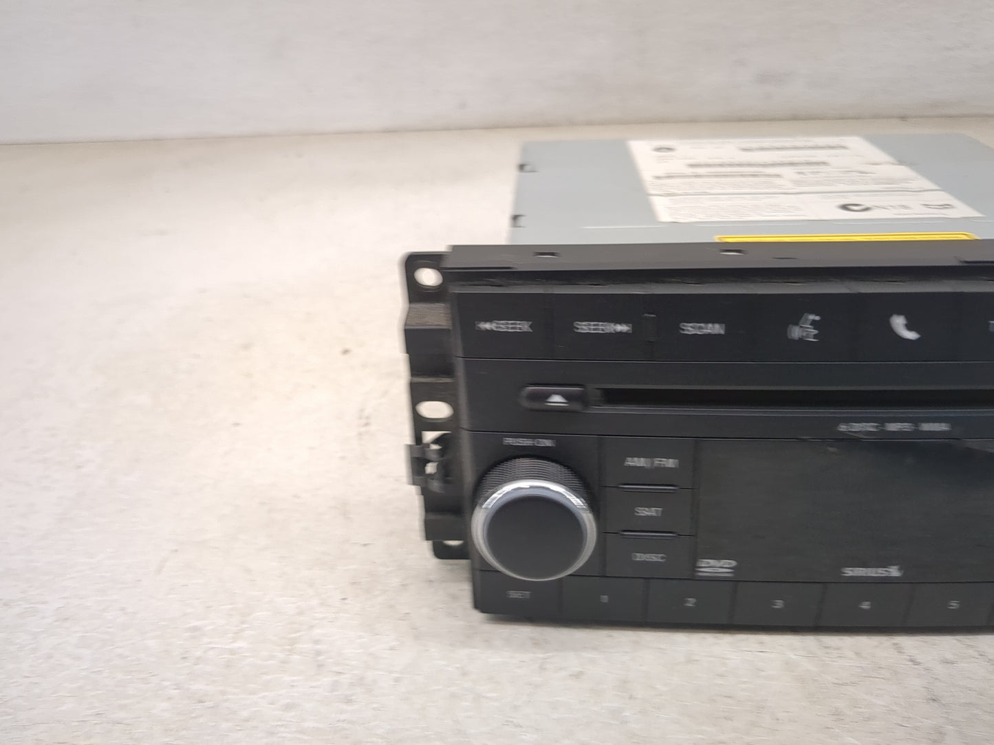 2011-2012 Jeep Compass Radio AM FM Cd Player Receiver Replacement P/N:05064949AE 05064949AF Fits Fits 2011 2012 OEM Used Aut