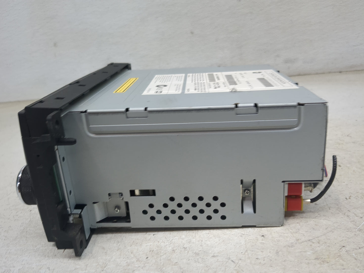 2011-2012 Jeep Compass Radio AM FM Cd Player Receiver Replacement P/N:05064949AE 05064949AF Fits Fits 2011 2012 OEM Used Aut