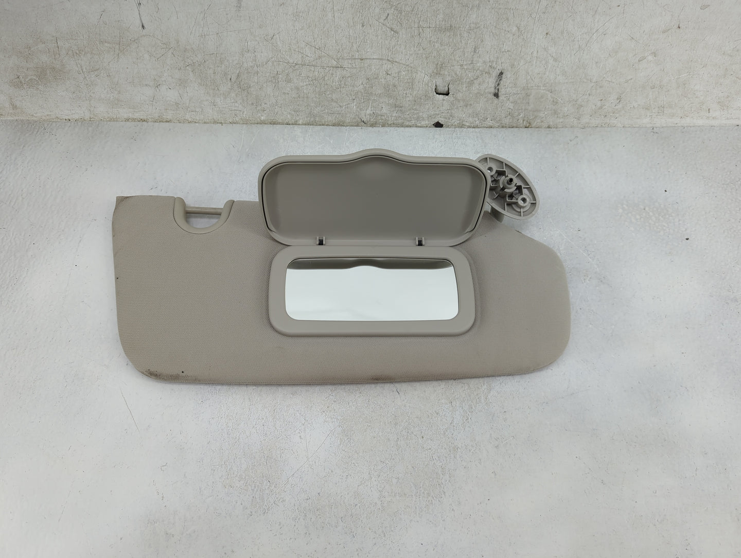 2010-2017 Jeep Compass Sun Visor Shade Replacement Passenger Right Mirror Fits Fits 2010 2011 2012 2013 2014 2015 2016 2017 
