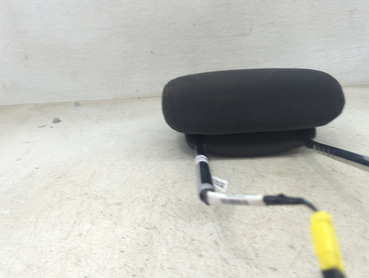 2011 Jeep Compass Headrest Head Rest Front Driver Passenger Seat Fits OEM Used Auto Parts - Oemusedautoparts1.com