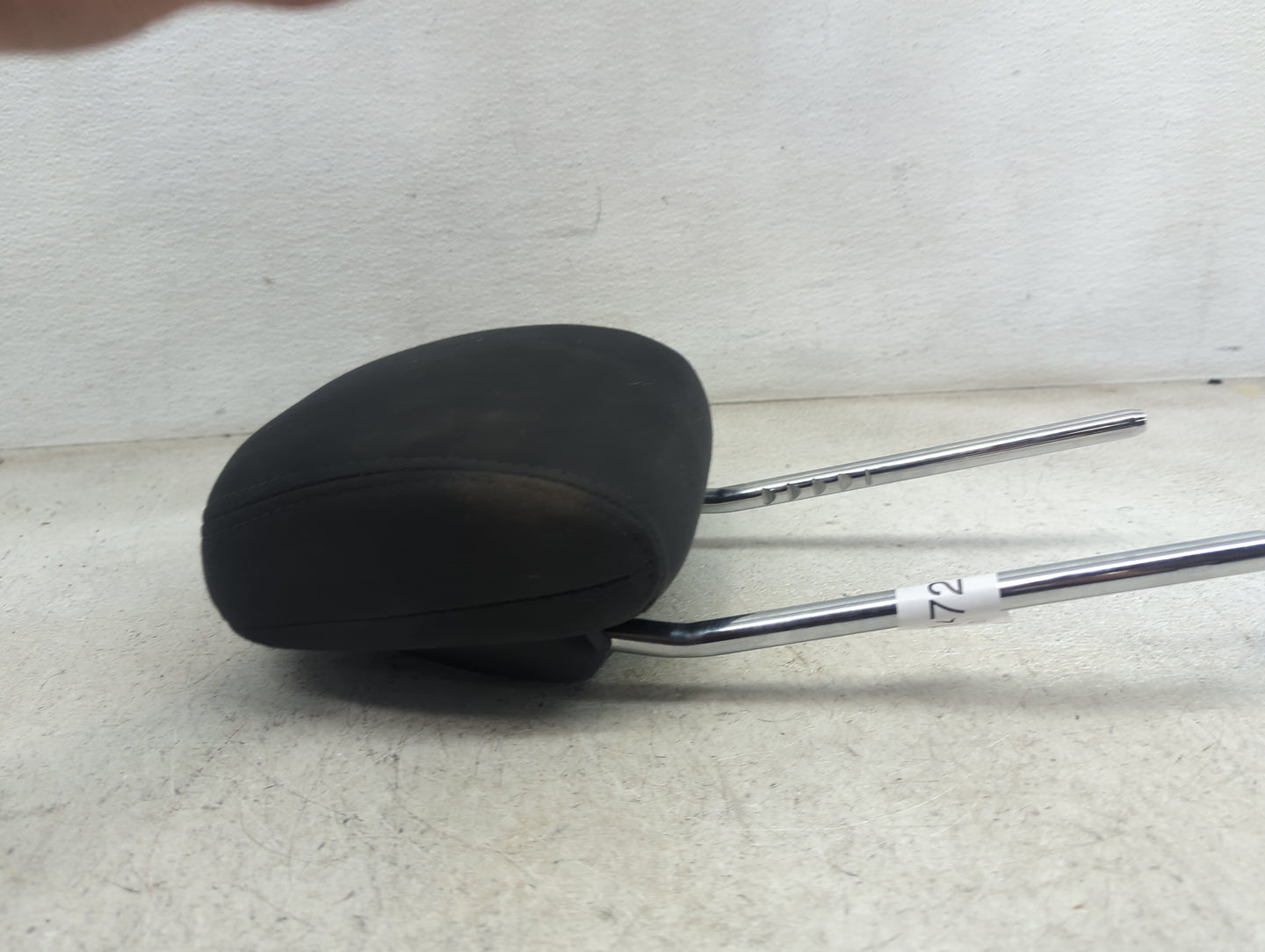 2011 Jeep Compass Headrest Head Rest Front Driver Passenger Seat Fits OEM Used Auto Parts - Oemusedautoparts1.com
