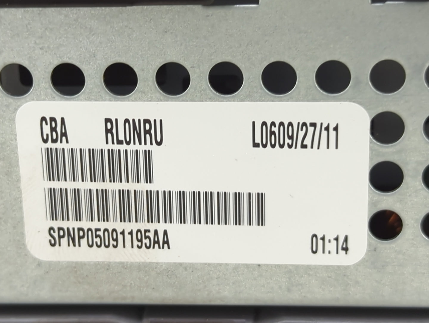 2011-2012 Jeep Compass Radio AM FM Cd Player Receiver Replacement P/N:SPNP05091195AA P05091195AA Fits Fits 2011 2012 OEM Use