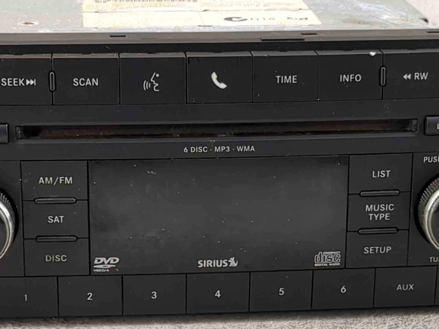 2011-2012 Jeep Compass Radio AM FM Cd Player Receiver Replacement P/N:05064949AF Fits Fits 2011 2012 OEM Used Auto Parts - O