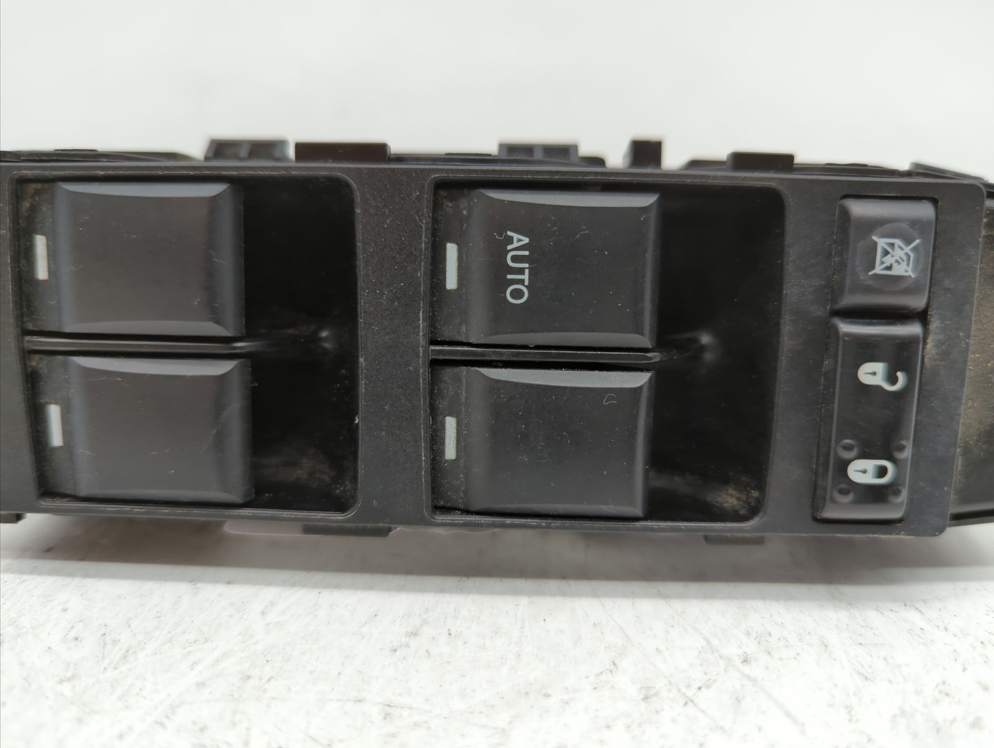 2011-2017 Jeep Compass Master Power Window Switch Replacement Driver Side Left P/N:50610320021 Fits OEM Used Auto Parts - Oe