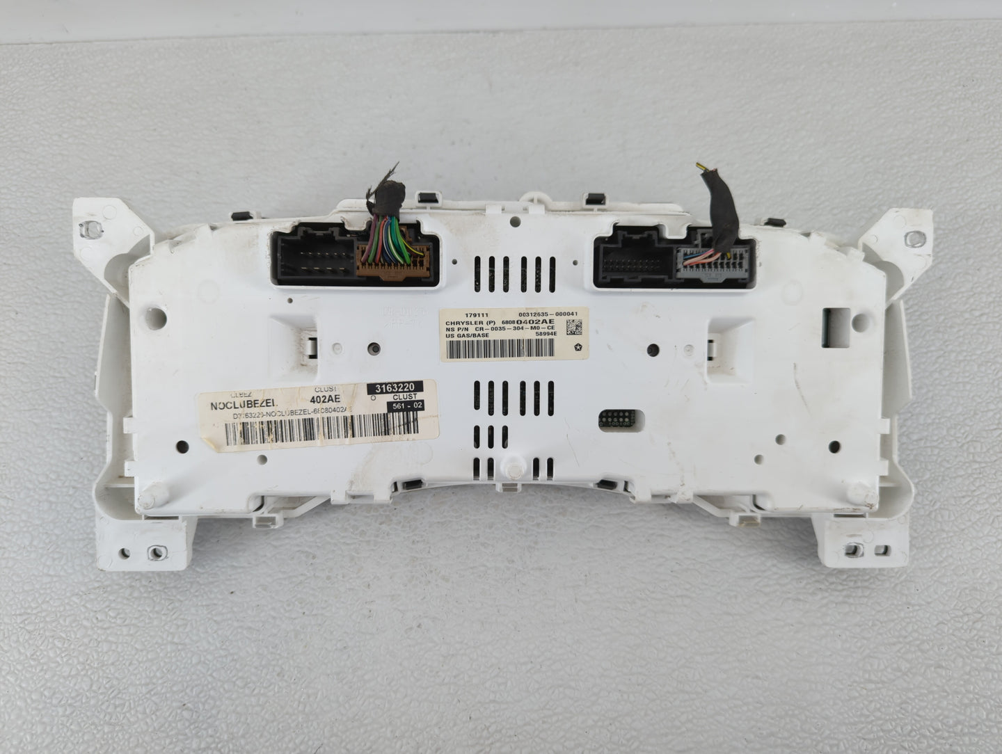 2011-2013 Jeep Compass Instrument Cluster Speedometer Gauges P/N:68080402AE 68080402AF, 68080402AD Fits Fits 2011 2012 2013 