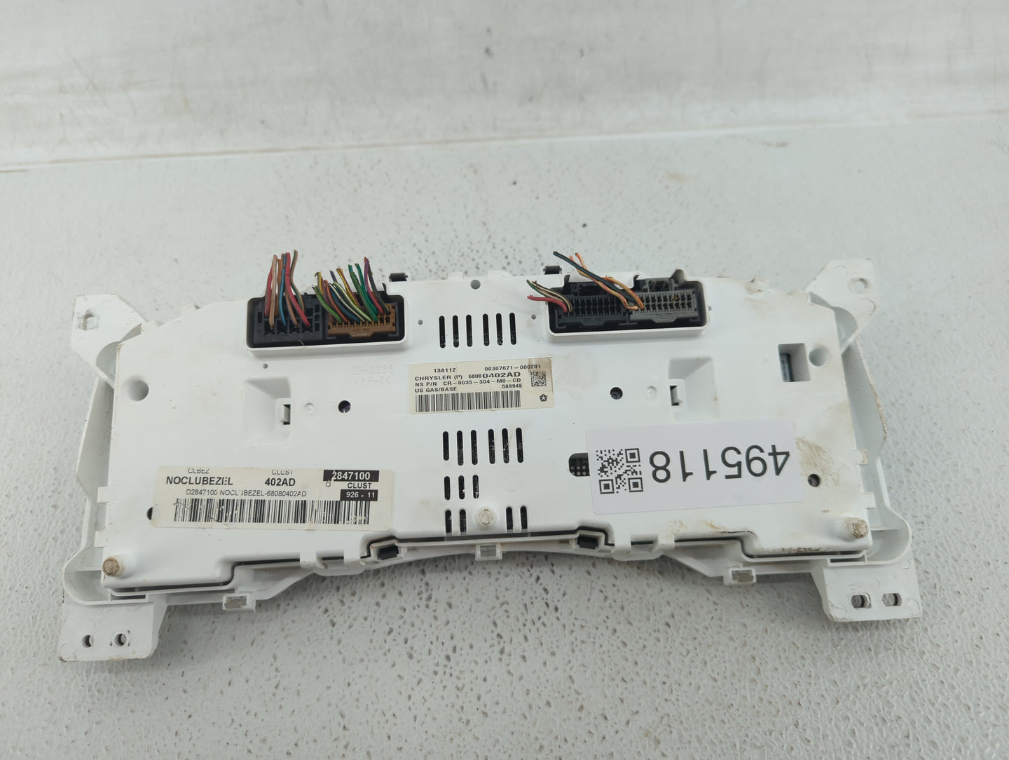 2011-2013 Jeep Compass Instrument Cluster Speedometer Gauges P/N:68080402AD Fits Fits 2011 2012 2013 OEM Used Auto Parts - O