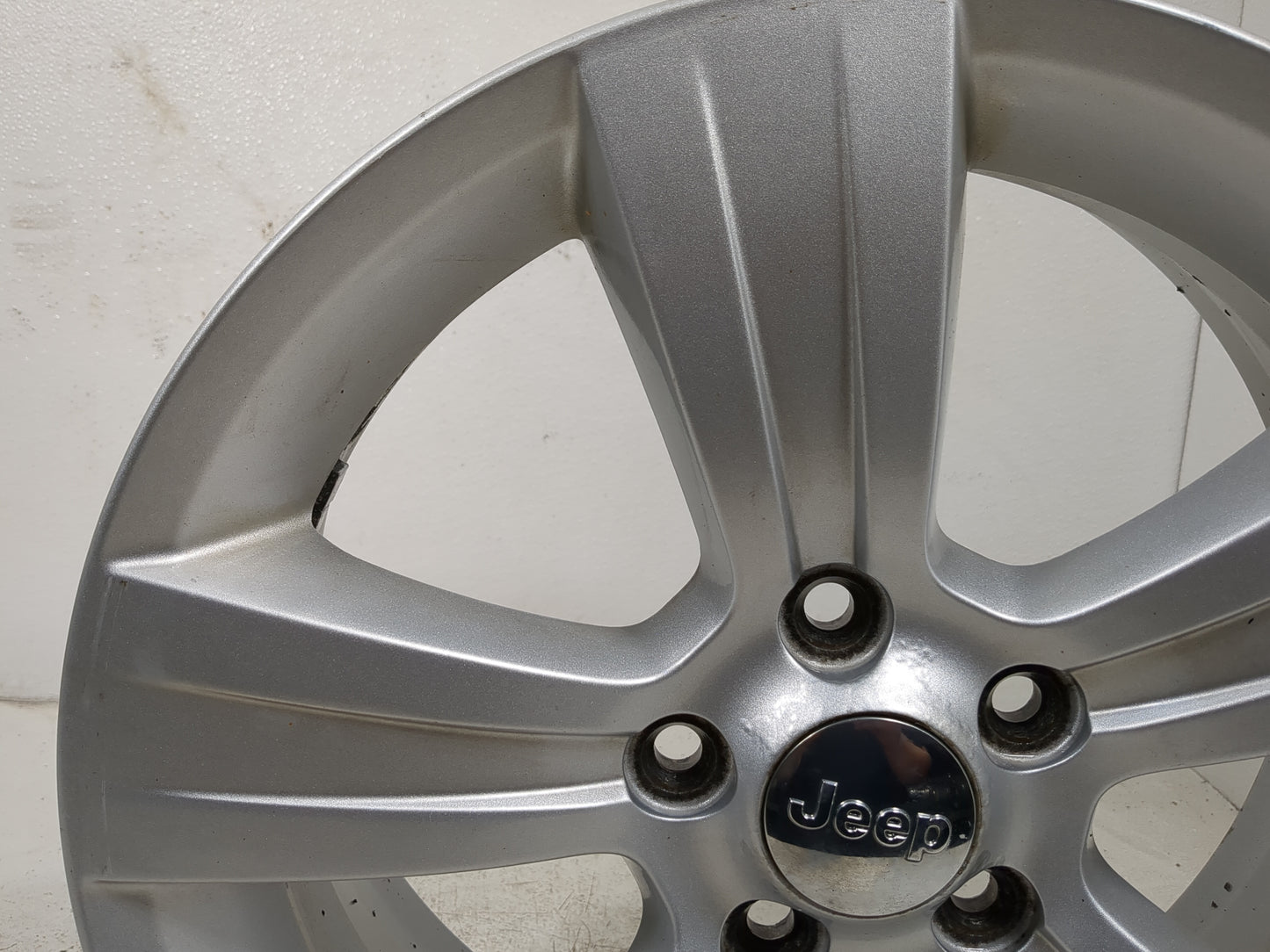 2011-2017 Jeep Compass Oem Wheel Rim 5000417 - Oemusedautoparts1.com