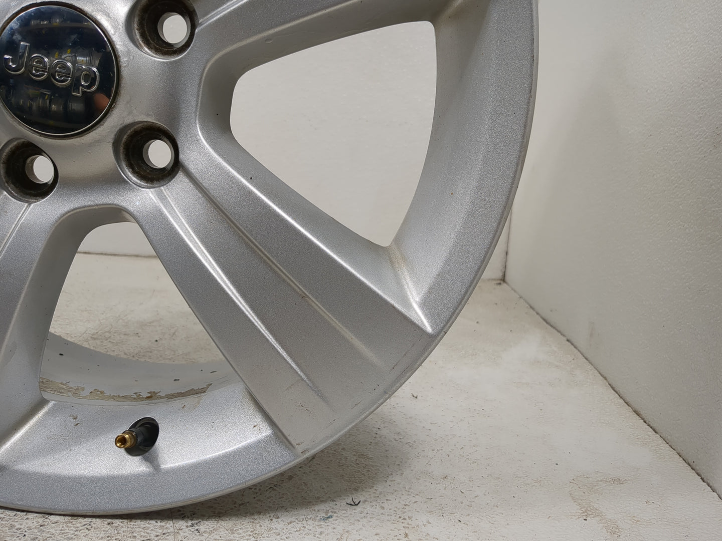2011-2017 Jeep Compass Oem Wheel Rim 5000417 - Oemusedautoparts1.com