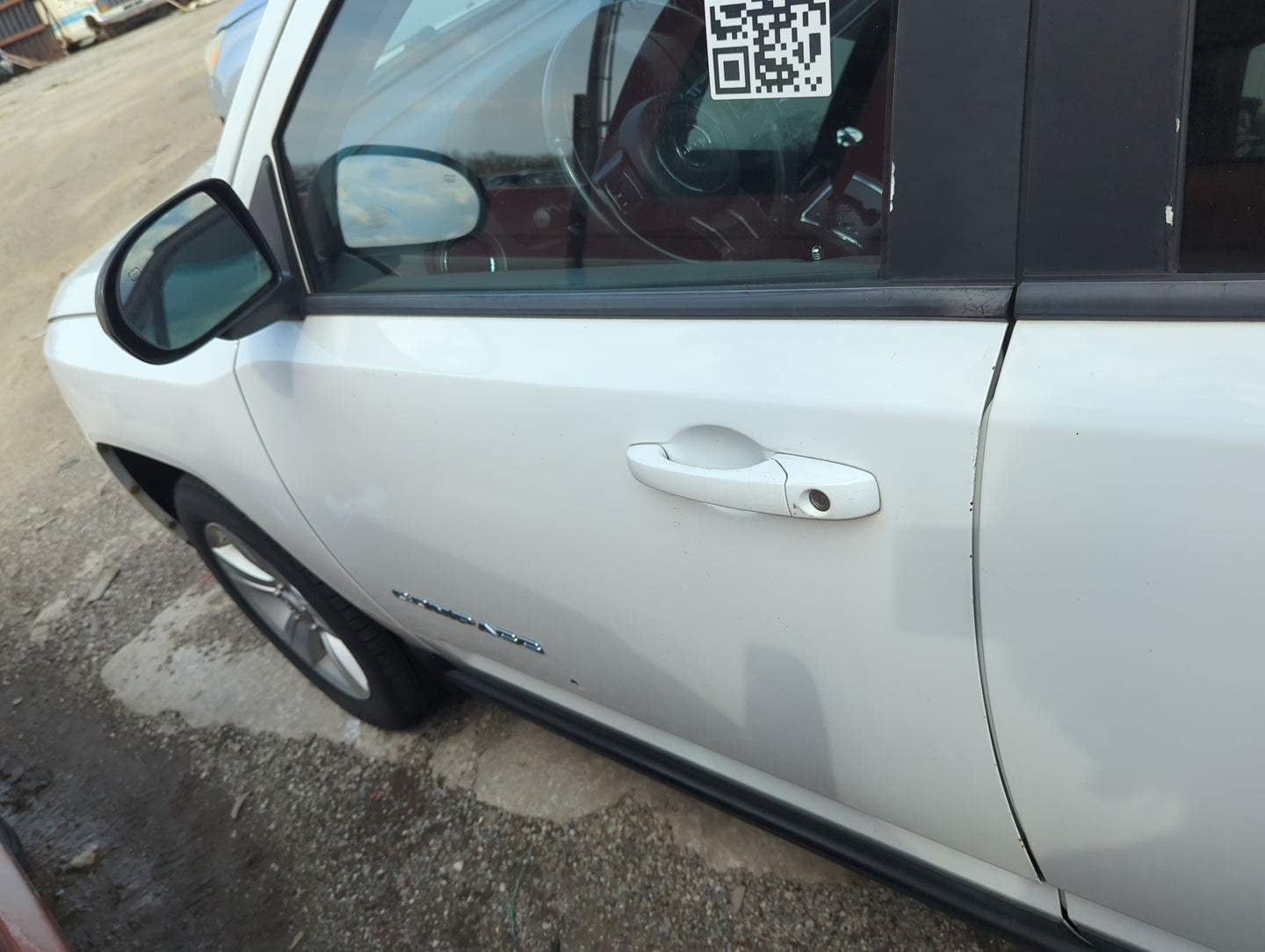 2011-2017 Jeep Compass Driver Front Door Oem 5001264 - Oemusedautoparts1.com