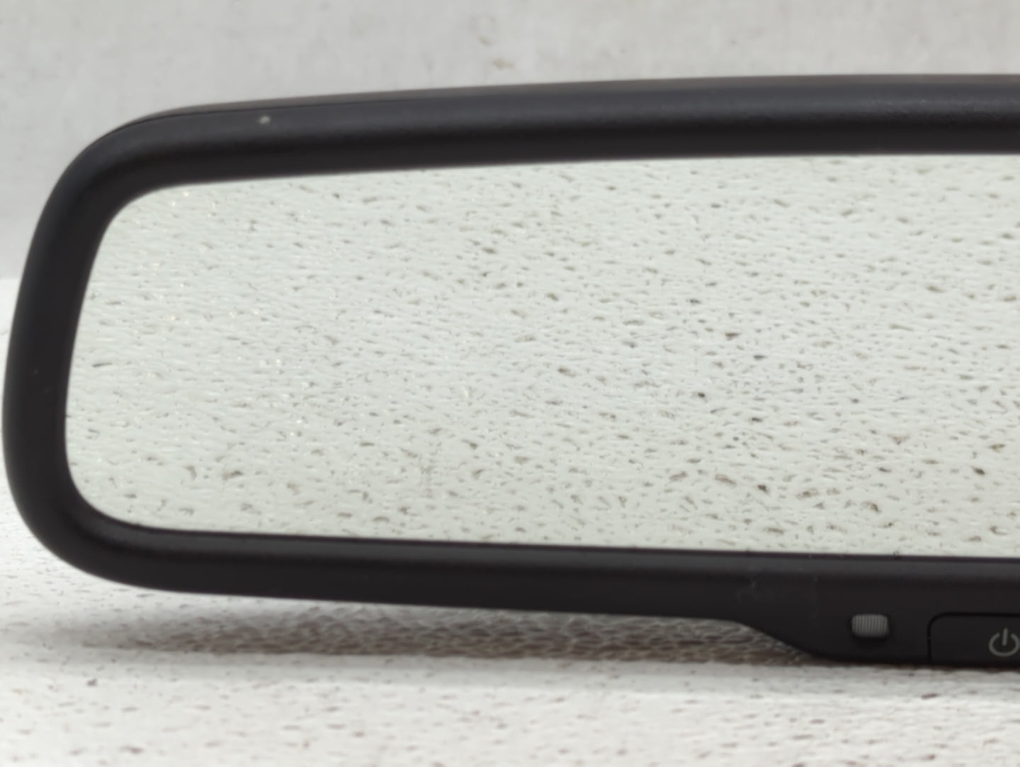 2011 Jeep Compass Interior Rear View Mirror Replacement OEM P/N:E11015892 Fits OEM Used Auto Parts - Oemusedautoparts1.com