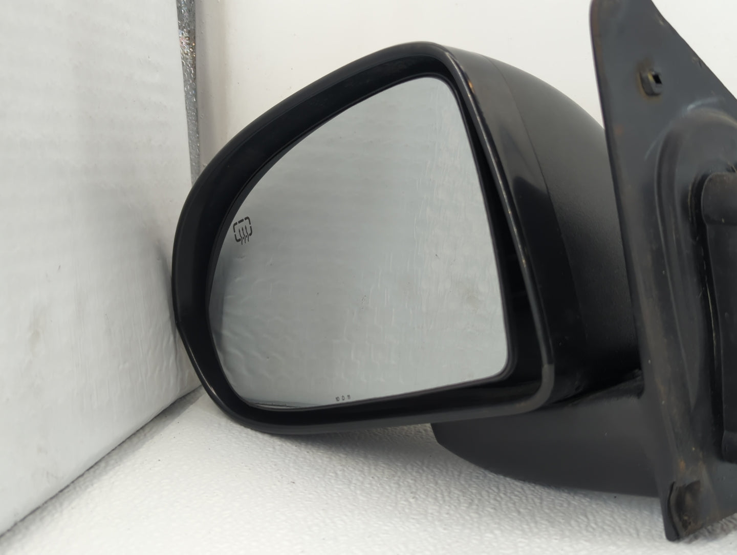 2007-2017 Jeep Compass Driver Side View Mirror - Left Door Mirror OEM Used - Oemusedautoparts1.com
