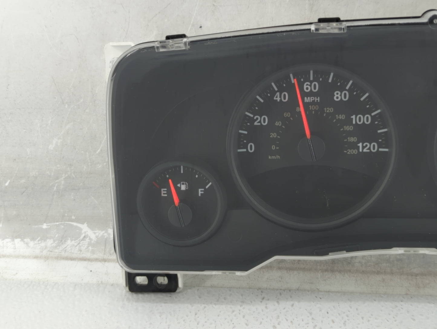 2011-2013 Jeep Compass Instrument Cluster Speedometer Gauges P/N:68080402AC Fits Fits 2011 2012 2013 OEM Used Auto Parts - O