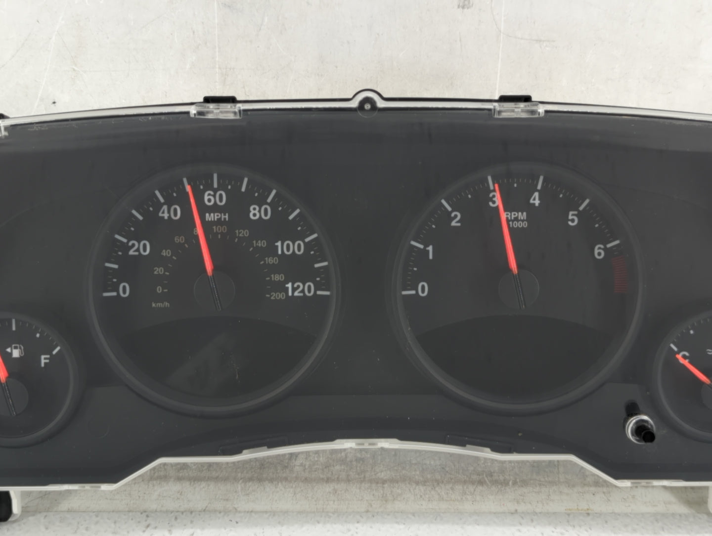 2011-2013 Jeep Compass Instrument Cluster Speedometer Gauges P/N:68080402AC Fits Fits 2011 2012 2013 OEM Used Auto Parts - O