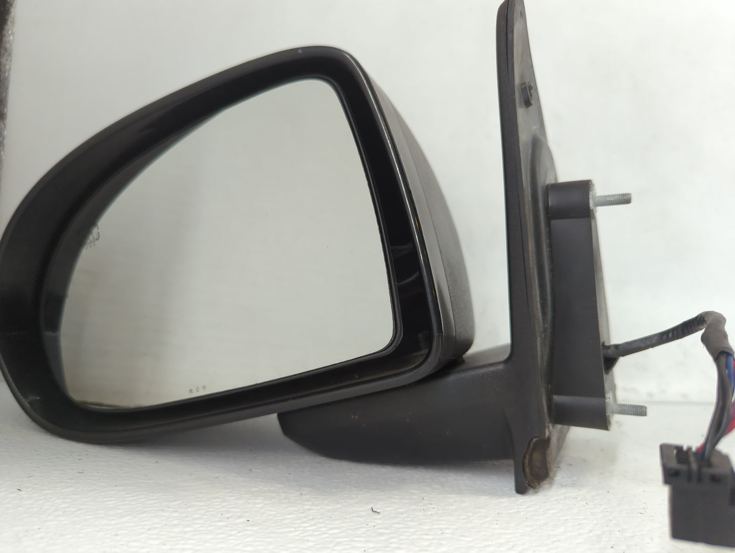 2007-2017 Jeep Compass Driver Side View Mirror - Left Door Mirror OEM Used - Oemusedautoparts1.com