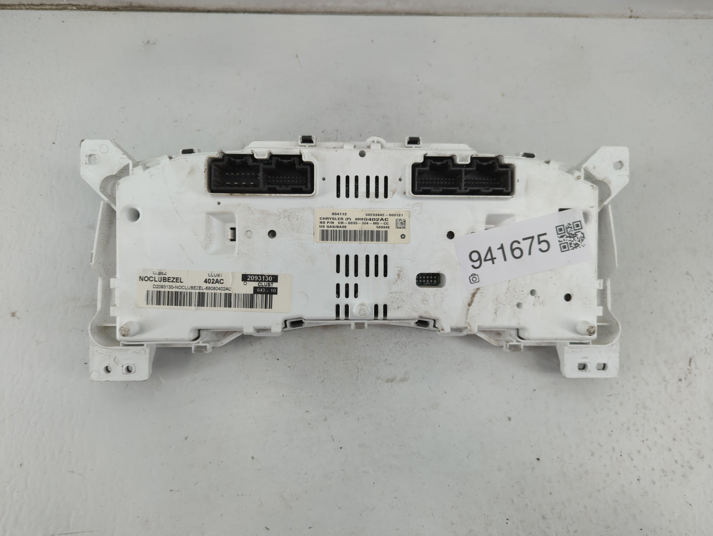 2011-2012 Jeep Compass Instrument Cluster Speedometer Gauges P/N:68080402AC Fits Fits 2011 2012 OEM Used Auto Parts - Oemuse