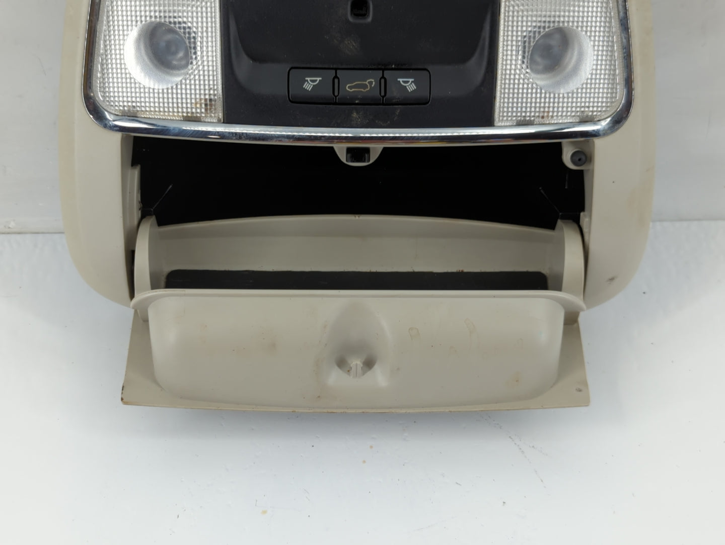 2011-2015 Jeep Grand Cherokee Overhead Roof Console Interior Dome Light - Oemusedautoparts1.com