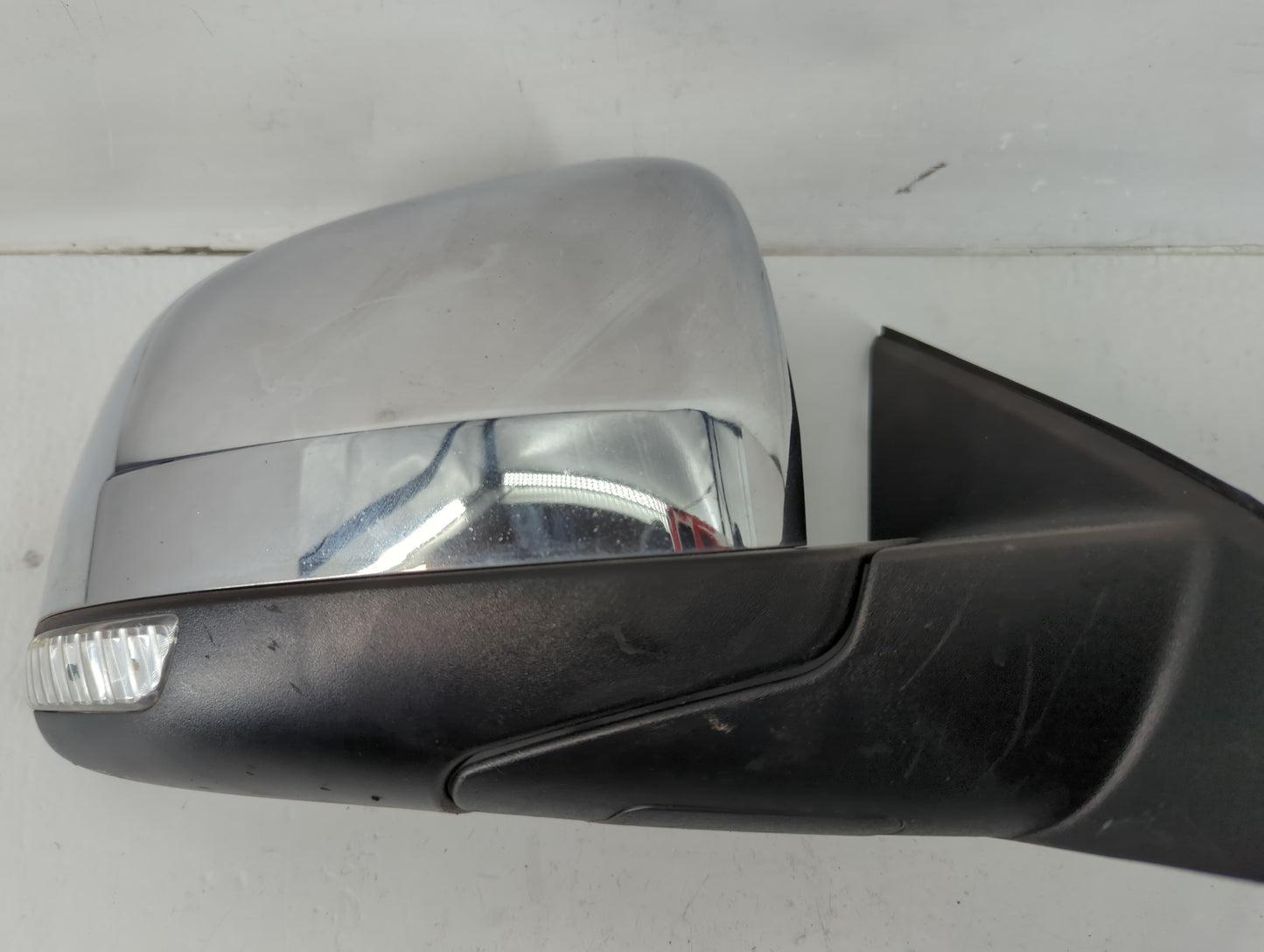2011 Jeep Grand Cherokee Passenger Right Side View Manual Door Mirror - Oemusedautoparts1.com