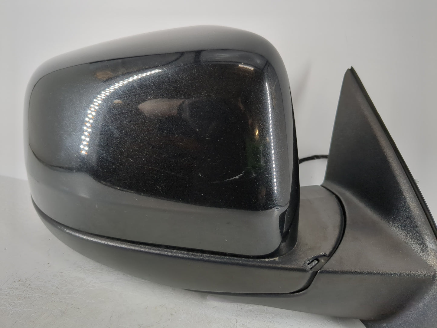 2011-2022 Jeep Grand Cherokee Passenger Side View Mirror - Right Door Mirror OEM Used - Oemusedautoparts1.com