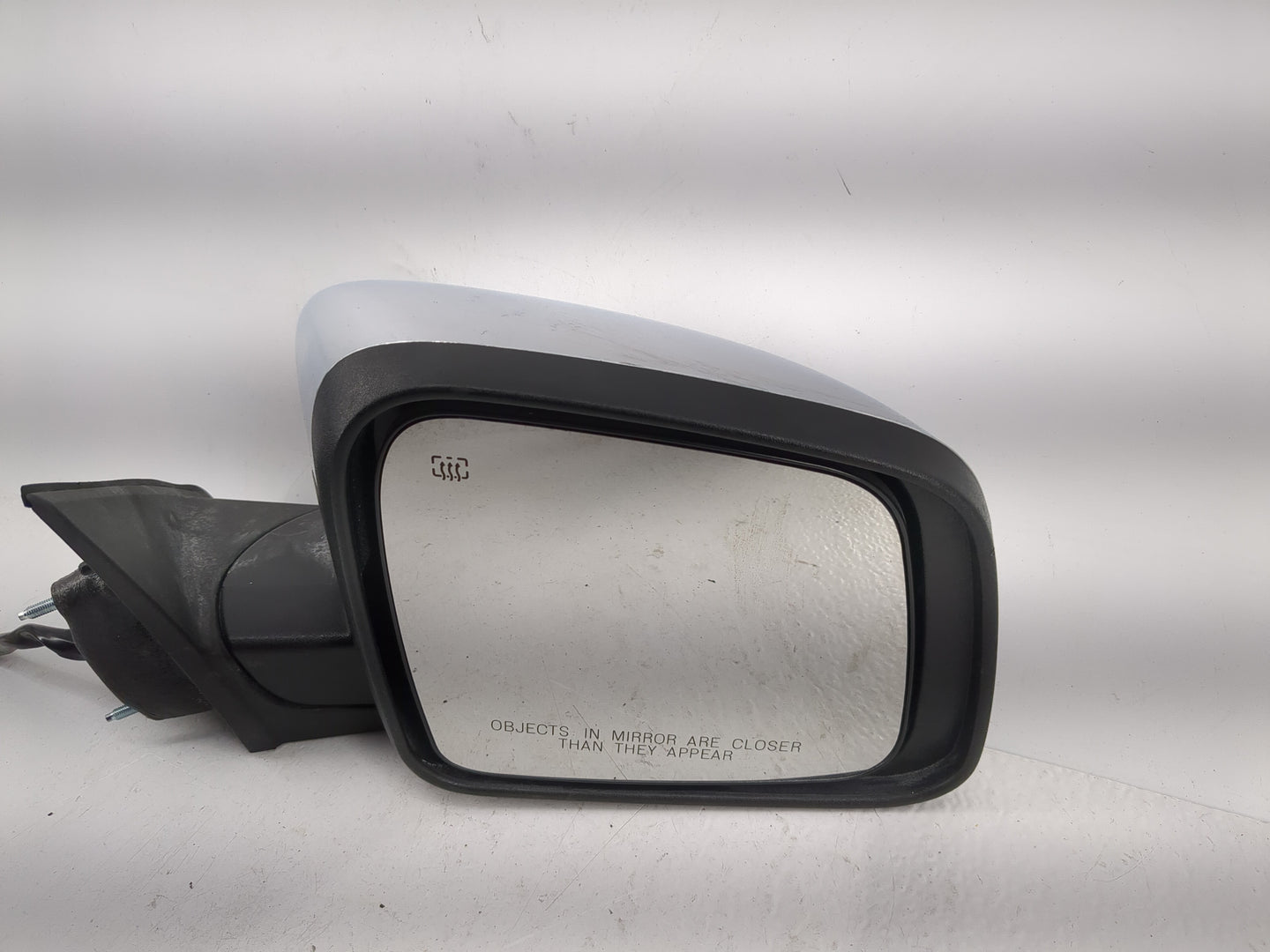 2011-2018 Jeep Grand Cherokee Passenger Side View Mirror - Right Door Mirror OEM Used - Oemusedautoparts1.com