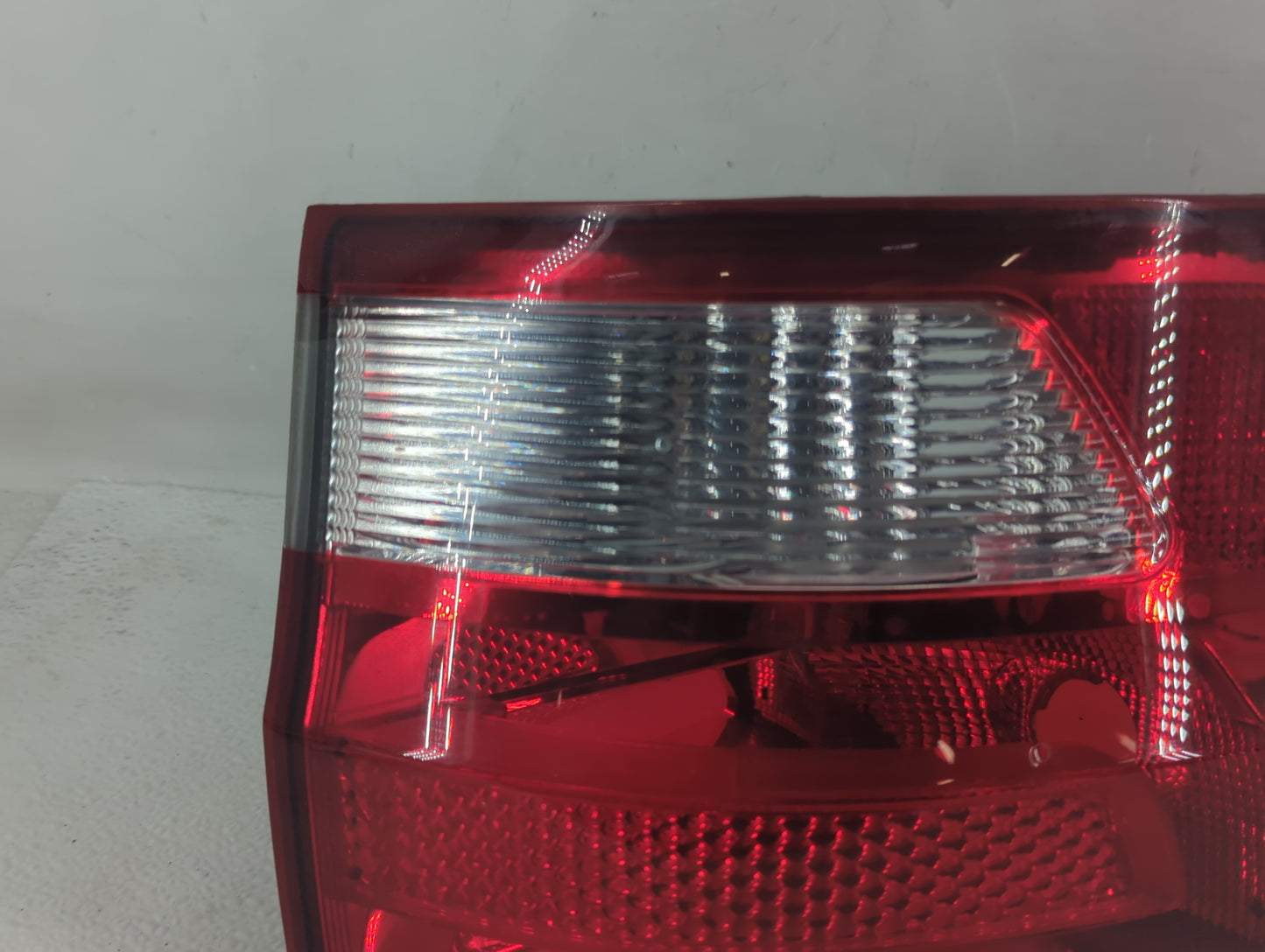 2011 Jeep Grand Cherokee Tail Light Assembly Driver Left OEM Fits OEM Used Auto Parts - Oemusedautoparts1.com