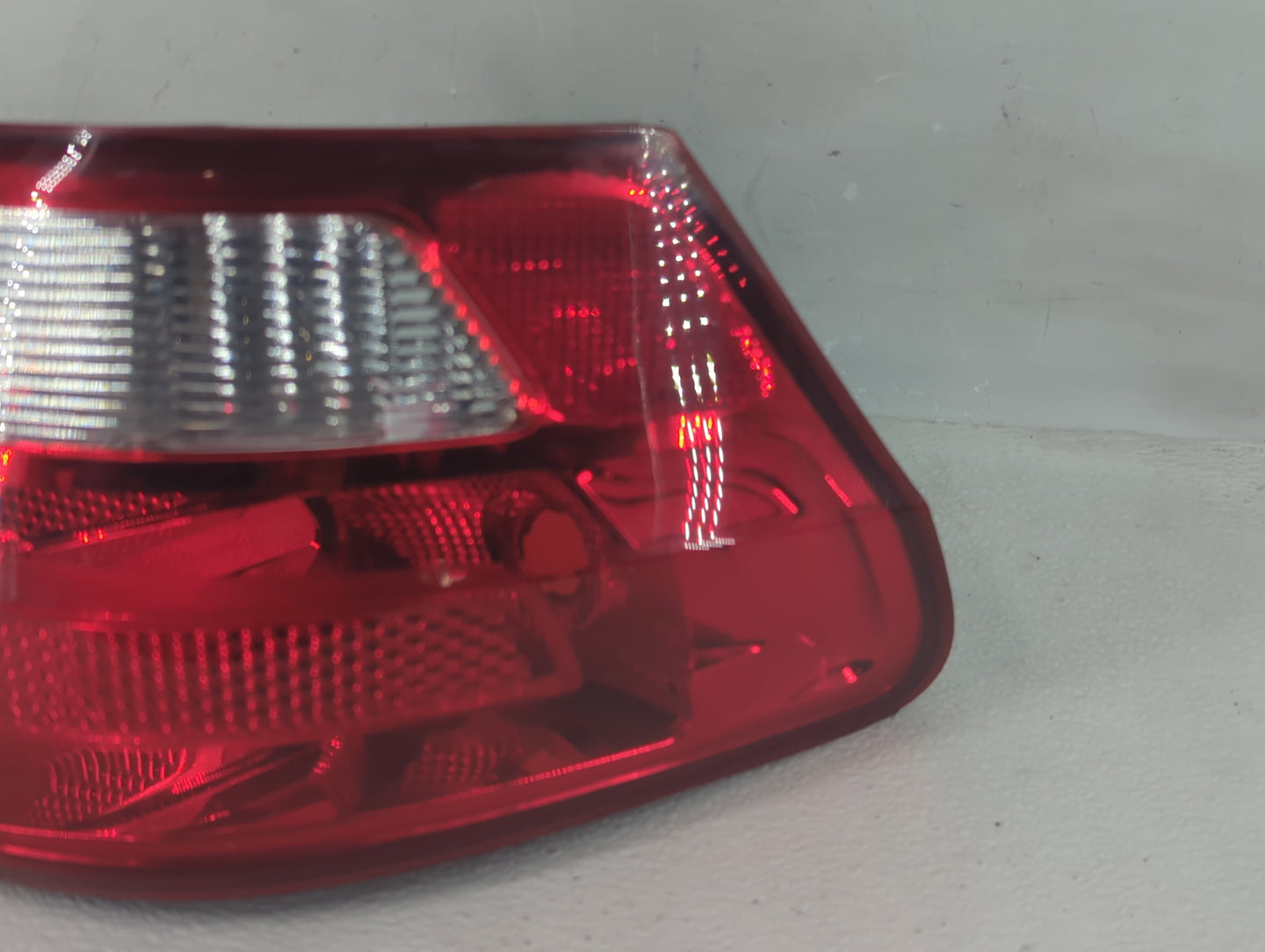 2011 Jeep Grand Cherokee Tail Light Assembly Driver Left OEM Fits OEM Used Auto Parts - Oemusedautoparts1.com