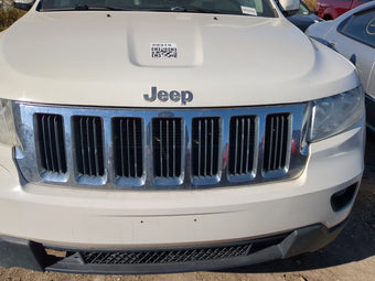 compare product 2011-2013 Jeep Grand Cherokee Front Grille Bumper Not Included 1222504