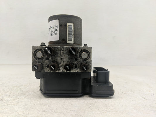 2011 Jeep Grand Cherokee ABS Pump Control Module Replacement P/N:17685419 04779707AE Fits OEM Used Auto Parts - Oemusedautop