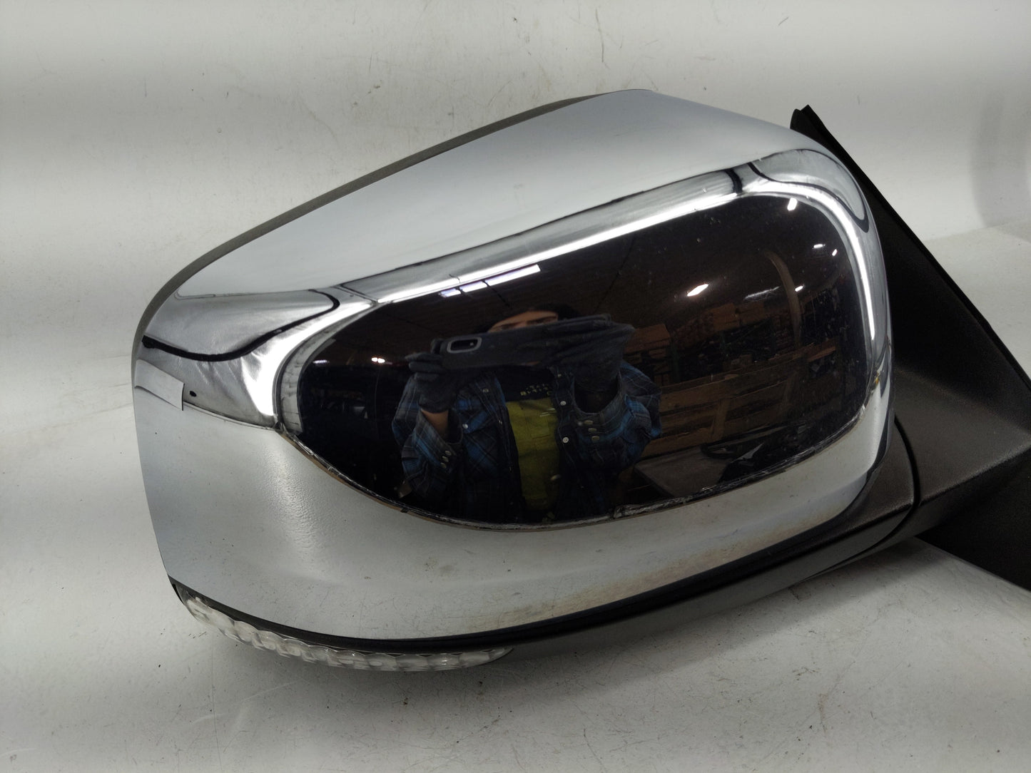 2011-2018 Jeep Grand Cherokee Side Mirror Replacement Passenger Right View Door Mirror Fits OEM Used Auto Parts - Oemusedaut