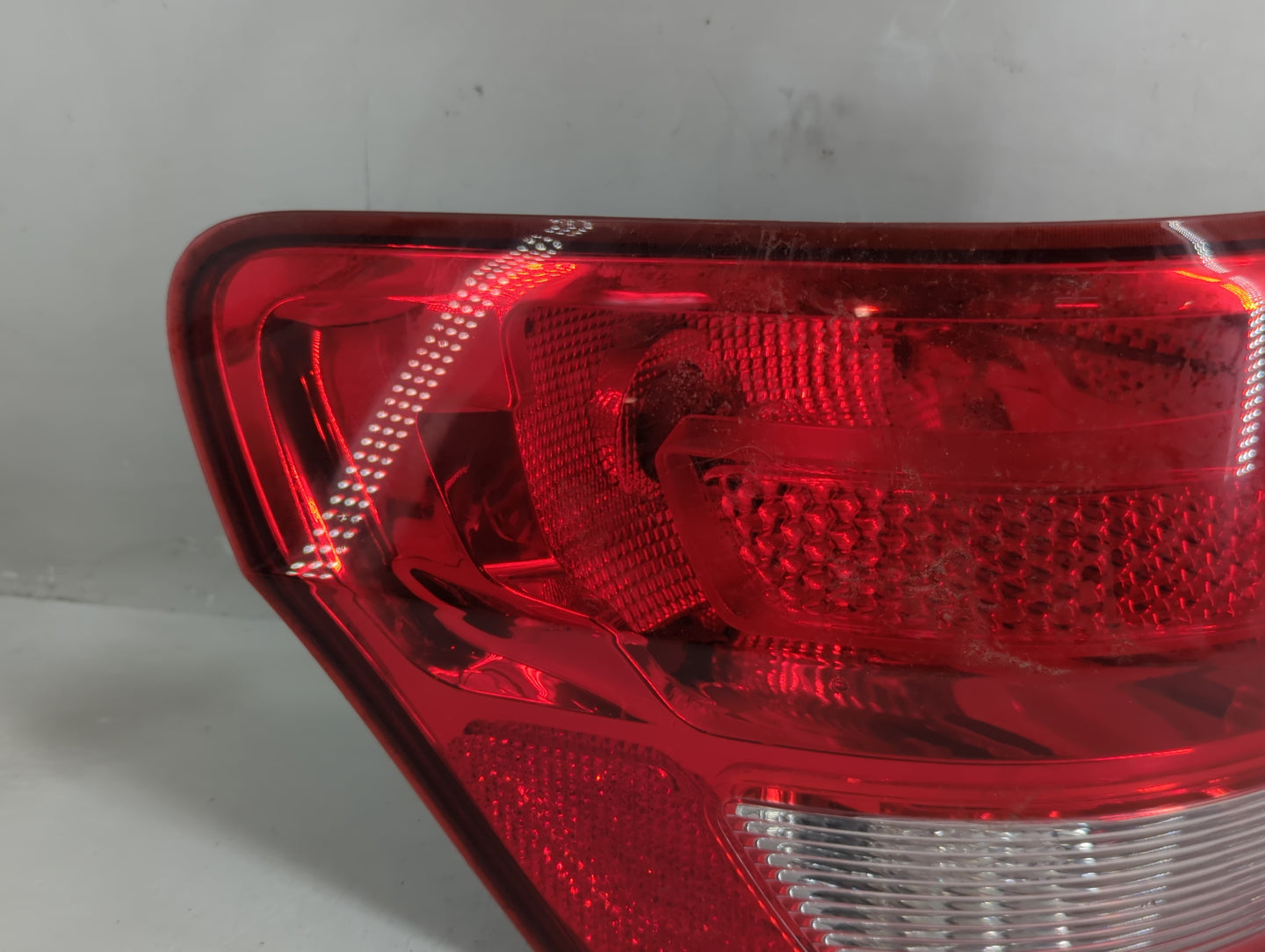 2011 Jeep Grand Cherokee Tail Light Assembly Driver Left OEM Fits OEM Used Auto Parts - Oemusedautoparts1.com