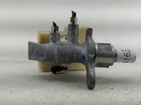 2011-2015 Jeep Grand Cherokee Brake Master Cylinder 1290416 - Oemusedautoparts1.com