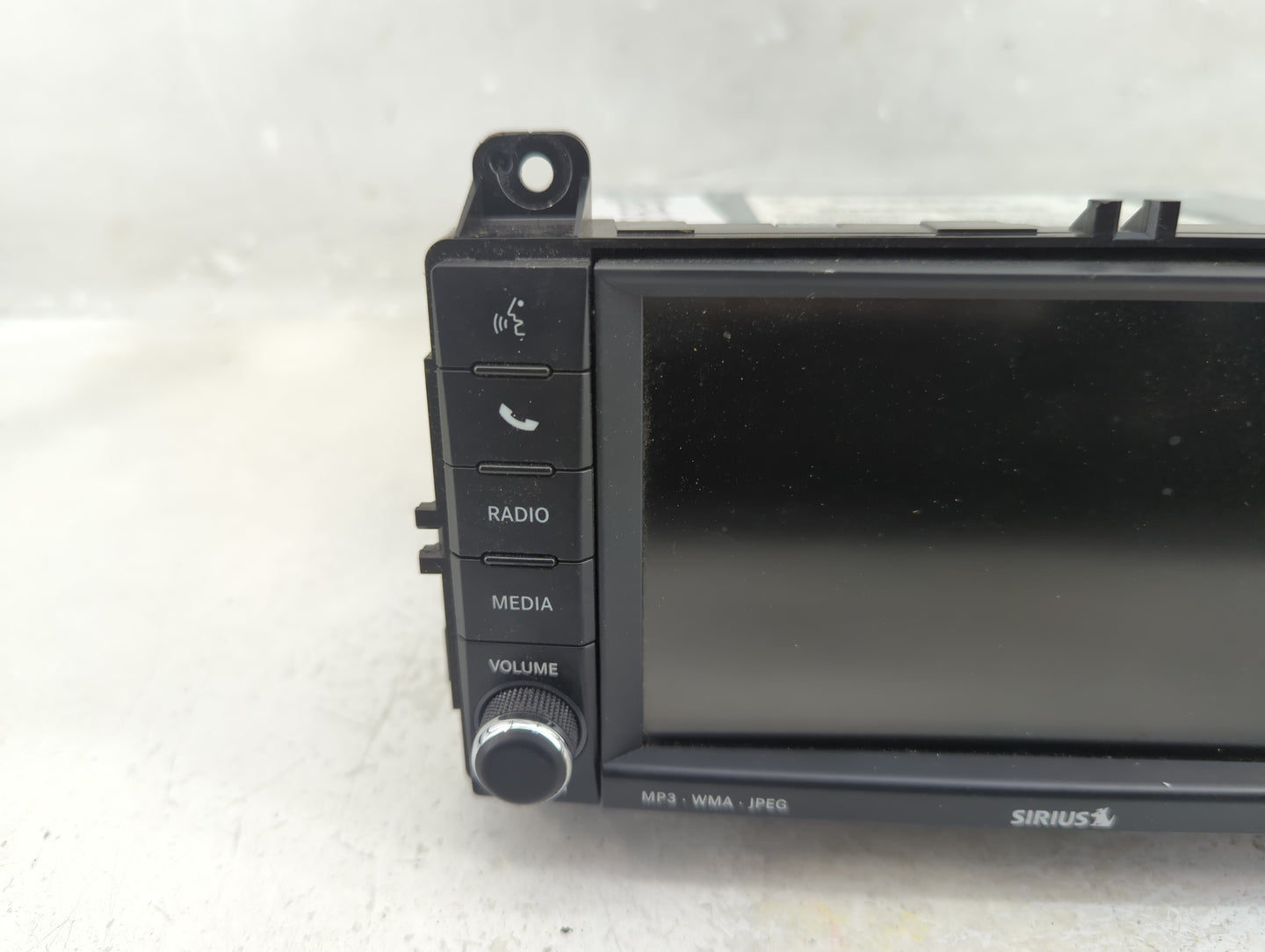 2011 Jeep Grand Cherokee Radio AM FM Cd Player Receiver Replacement P/N:P05064839AF Fits OEM Used Auto Parts - Oemusedautopa