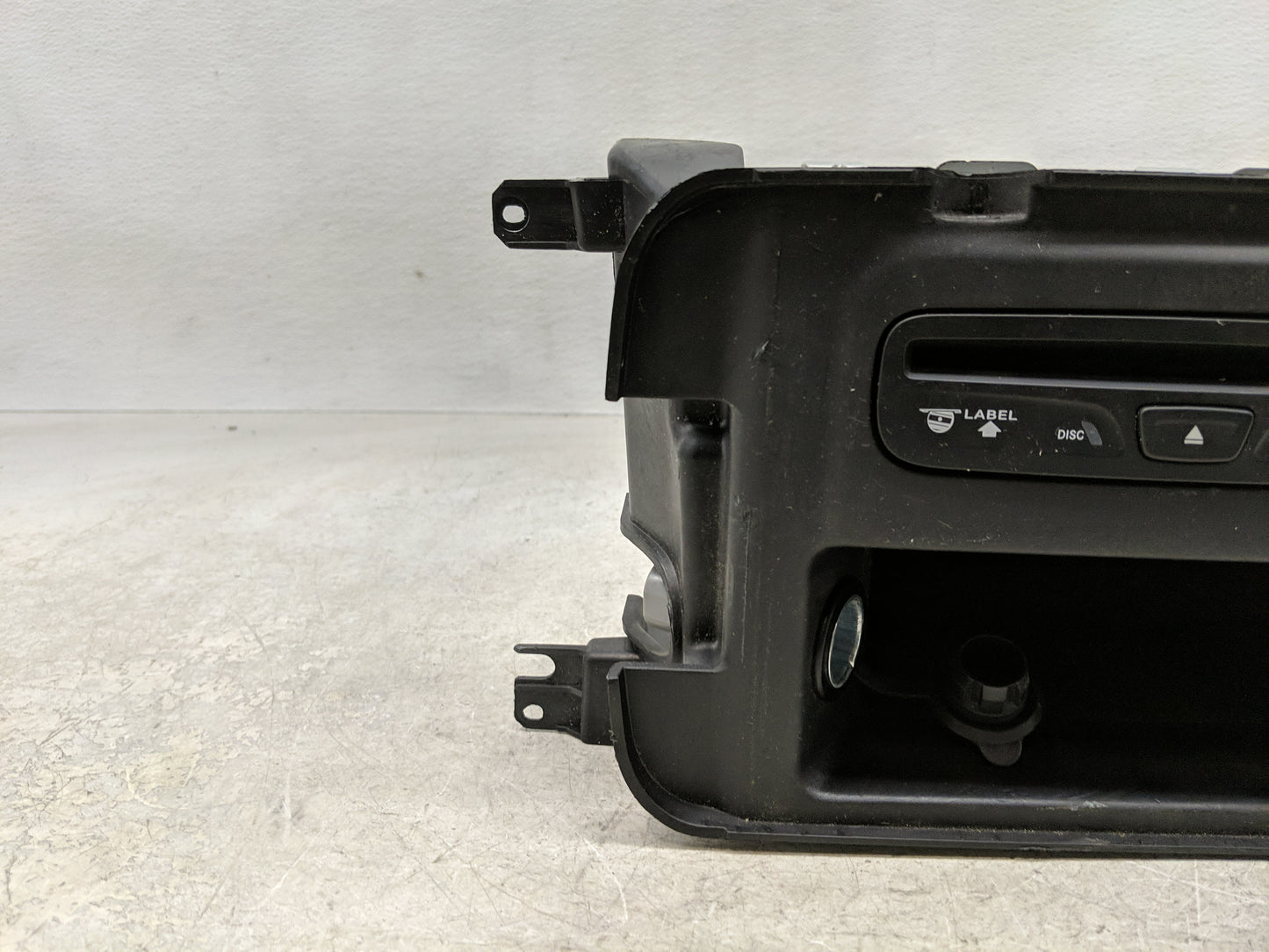 2011-2011 Jeep Grand Cherokee Radio Control Panel - Oemusedautoparts1.com