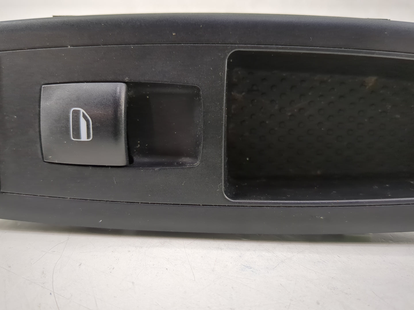 2006-2014 Jeep Grand Cherokee Master Power Window Switch Replacement Driver Side Left P/N:68030822AB Fits OEM Used Auto Part