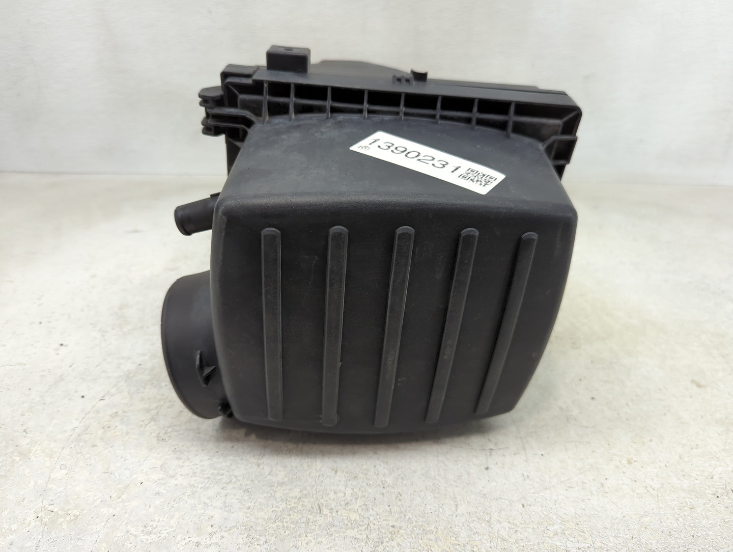 2011-2022 Jeep Grand Cherokee Air Cleaner Intake-duct Hose Tube - Oemusedautoparts1.com
