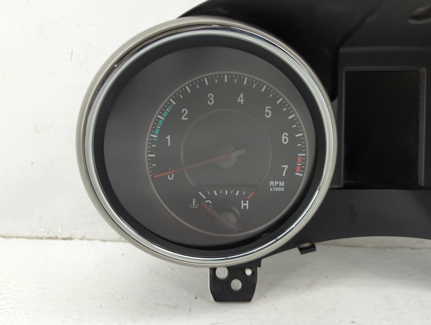 2011 Jeep Grand Cherokee Instrument Cluster Speedometer Gauges P/N:05172602AI Fits OEM Used Auto Parts - Oemusedautoparts1.c