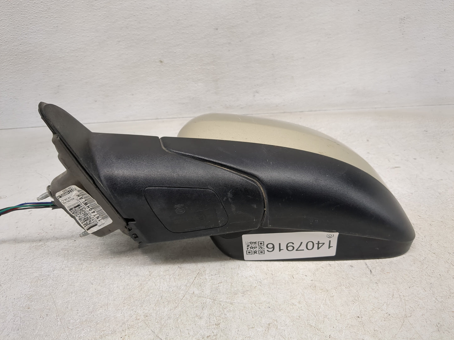 2011-2022 Jeep Grand Cherokee Driver Side View Mirror - Left Door Mirror OEM Used - Oemusedautoparts1.com