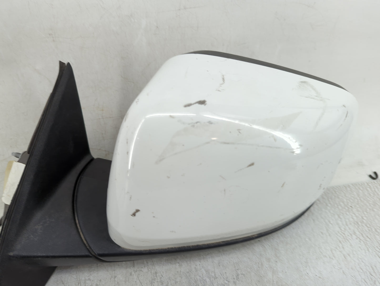 2011-2022 Jeep Grand Cherokee Driver Side View Mirror - Left Door Mirror OEM Used - Oemusedautoparts1.com