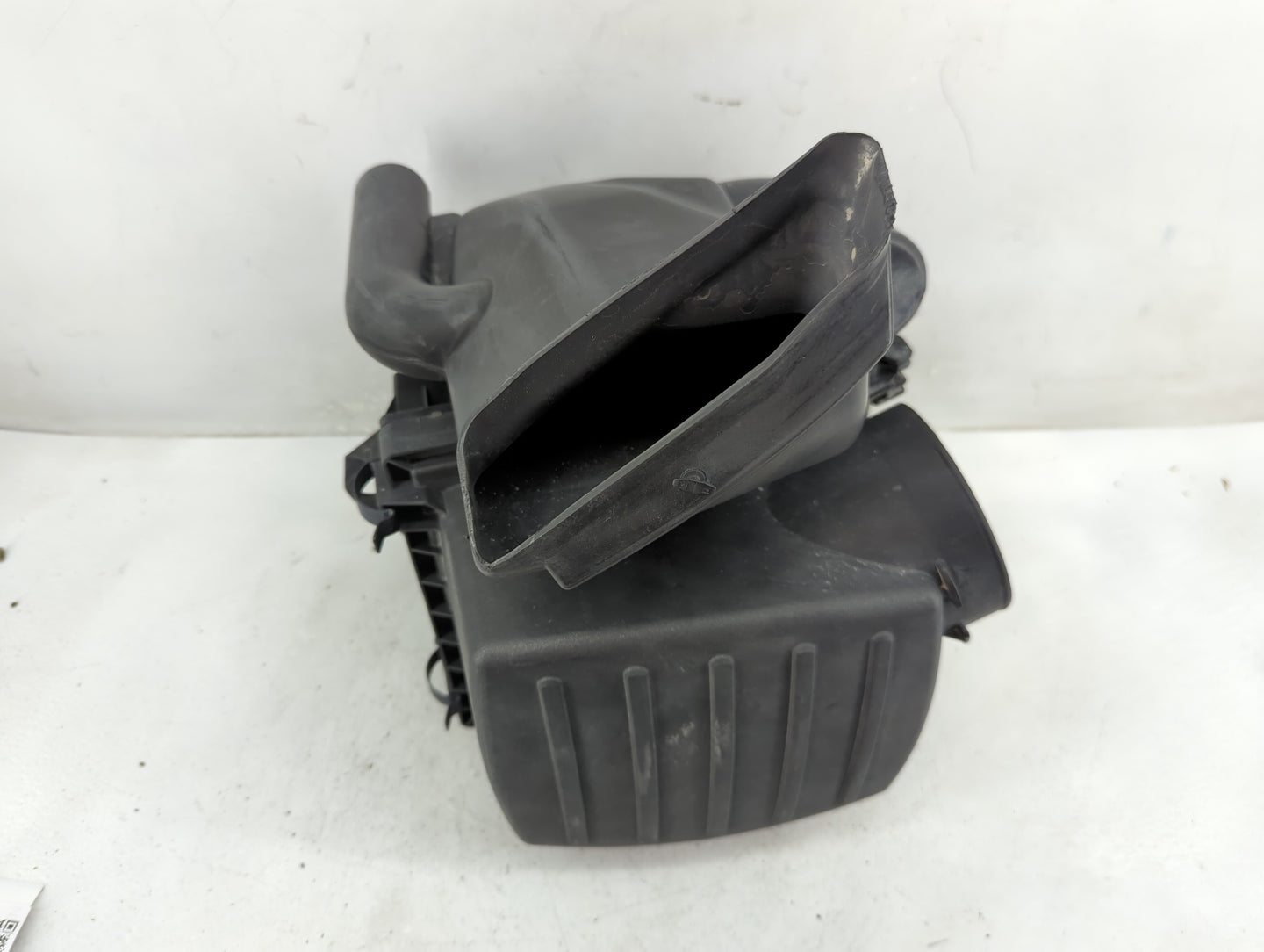 2011-2022 Jeep Grand Cherokee Air Cleaner Intake-duct Hose Tube - Oemusedautoparts1.com