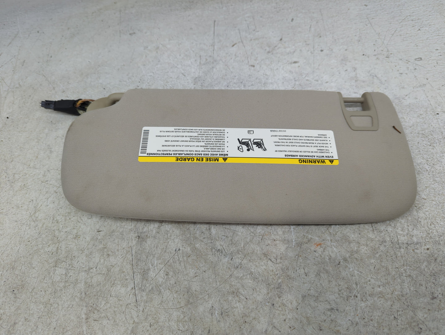 2011-2013 Jeep Grand Cherokee Sun Visor Shade Replacement Passenger Right Mirror Fits OEM Used Auto Parts - Oemusedautoparts