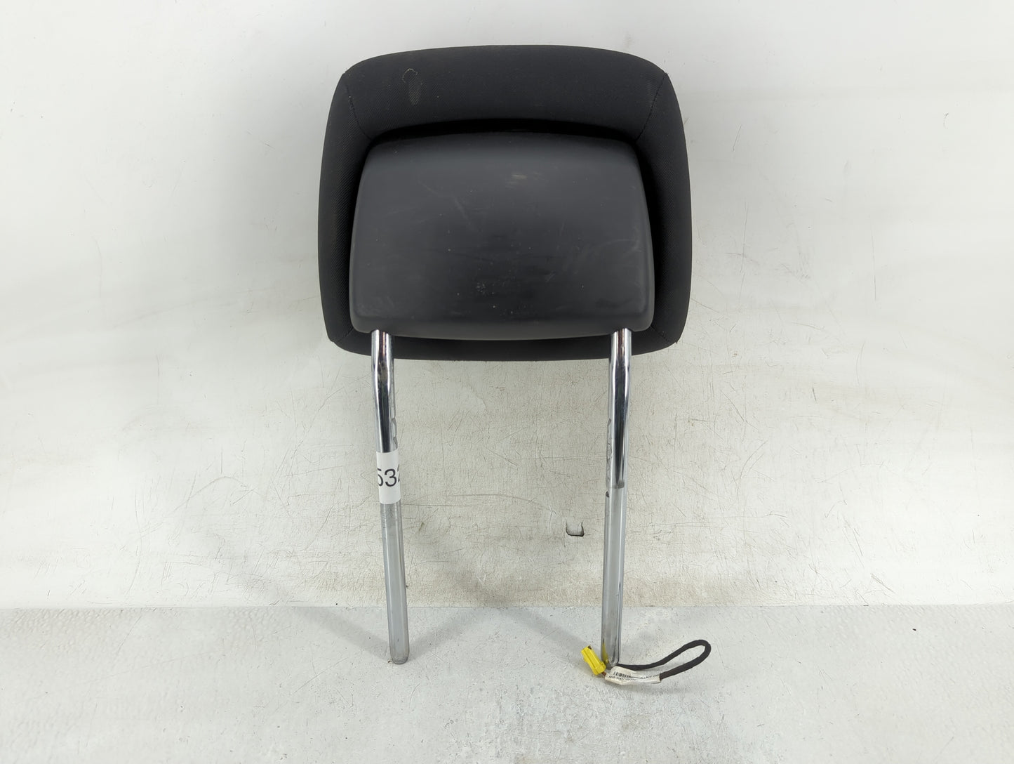 2011 Jeep Grand Cherokee Headrest Head Rest Rear Seat Fits OEM Used Auto Parts - Oemusedautoparts1.com