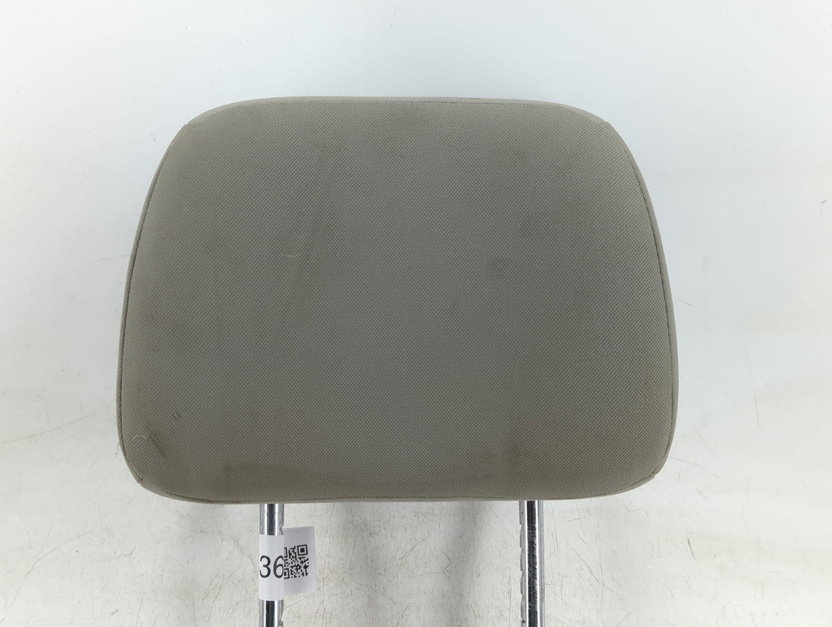 2011 Jeep Grand Cherokee Headrest Head Rest Front Driver Seat Gray 1425365 - Oemusedautoparts1.com