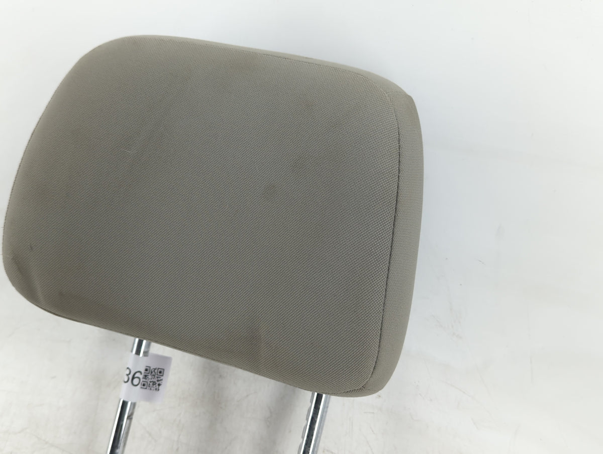 2011 Jeep Grand Cherokee Headrest Head Rest Front Driver Seat Gray 1425365 - Oemusedautoparts1.com