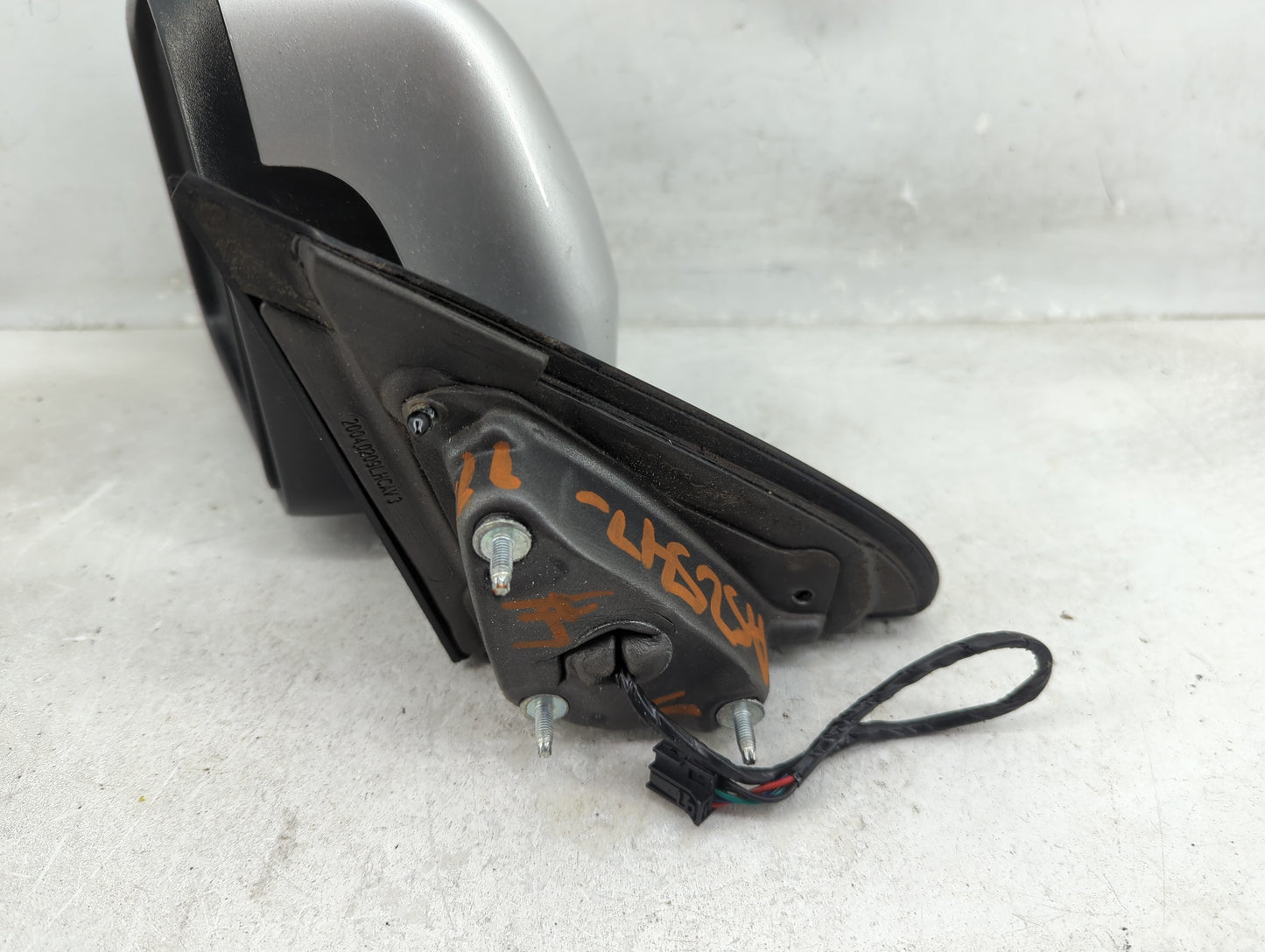 2011-2022 Jeep Grand Cherokee Driver Side View Mirror - Left Door Mirror OEM Used - Oemusedautoparts1.com