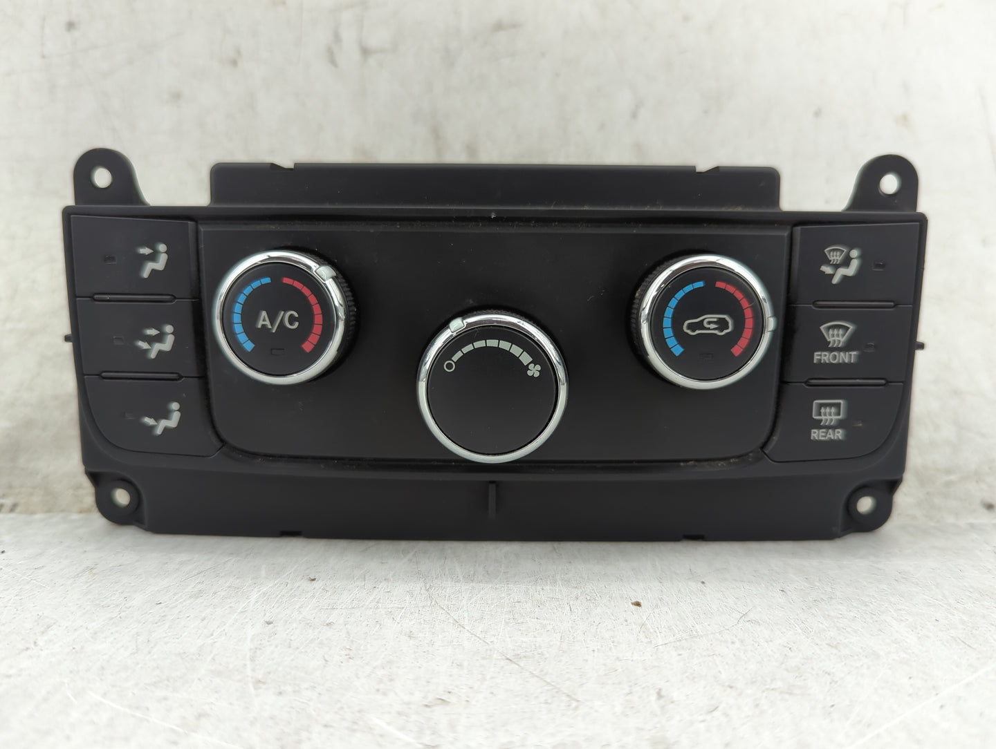 2011-2013 Jeep Grand Cherokee Climate Control Module Temperature AC/Heater Replacement P/N:55111833AG 5HB010246-03 Fits OEM 