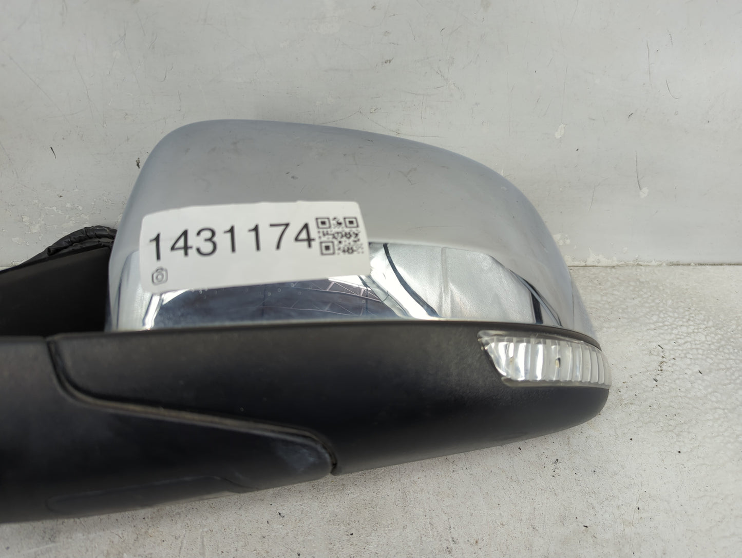 2011-2018 Jeep Grand Cherokee Driver Left Side View Power Door Mirror - Oemusedautoparts1.com