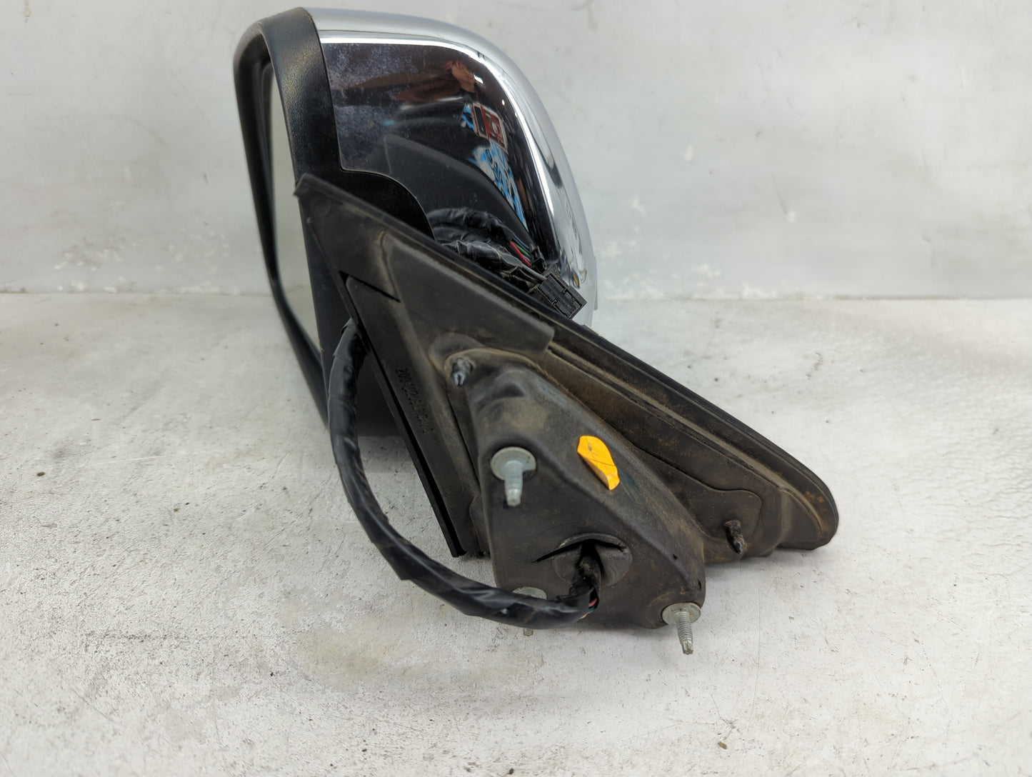2011-2018 Jeep Grand Cherokee Driver Left Side View Power Door Mirror - Oemusedautoparts1.com